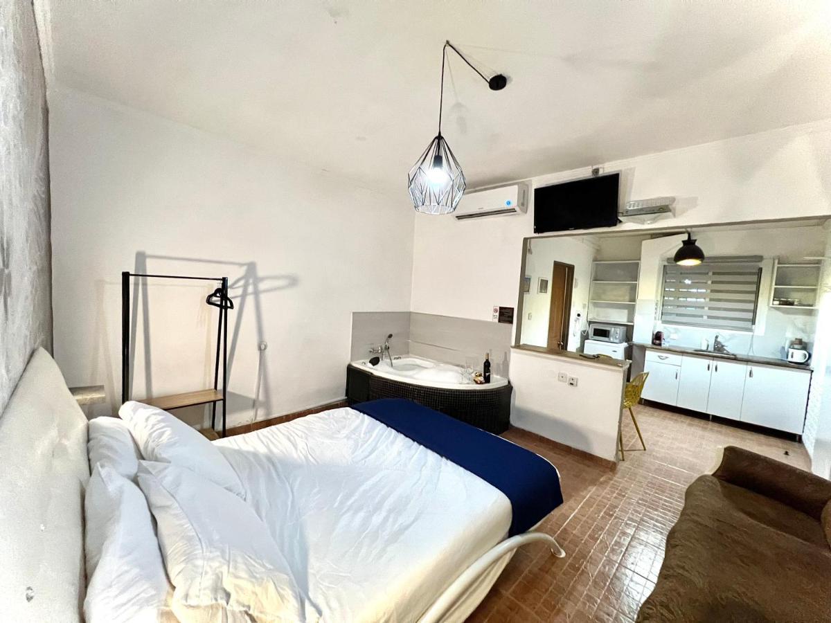 Motel Magical In The Galilee Kiryat Shmona Esterno foto